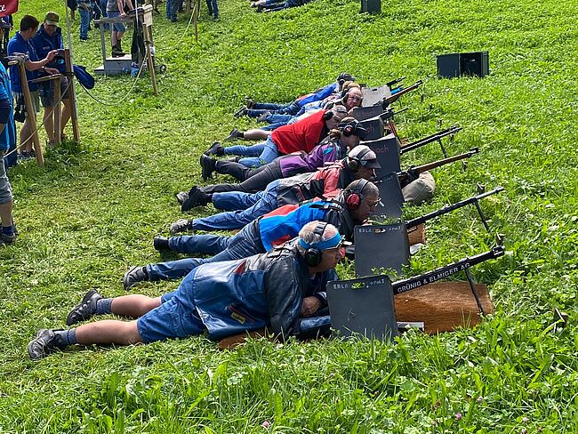 Das Schlachtgedenkschiessen findet jedes Jahr am 14. August in Guttannen BE auf dem Feldstand Sattel / Spreitlaui statt. Distanz: 383 Meter (16 Feldscheiben A5).